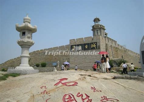 崇武古城遊玩多久 當地美食與旅遊景點如何搭配